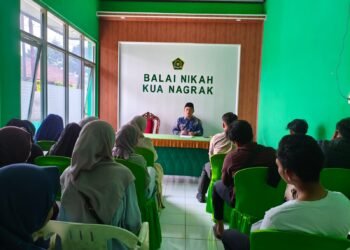 Kepala KUA Nagrak Bekali Catin dengan Lima Pilar Pondasi Keluarga Sakinah