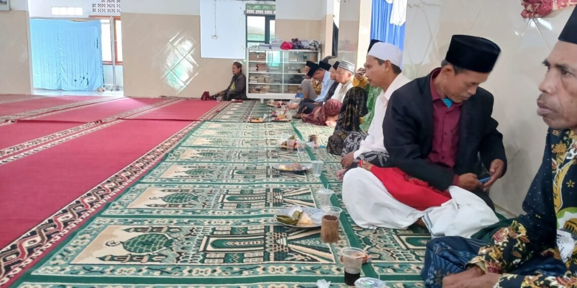 Penyuluh KUA Ciemas Hadiri Syahriyahan Saba Desa, Perkuat Pembinaan Keagamaan di Masyarakat