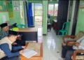 Kepala KUA Curugkembar Layani Konsultasi Persyaratan Akta Ikrar Wakaf, Perkuat Tertib Administrasi