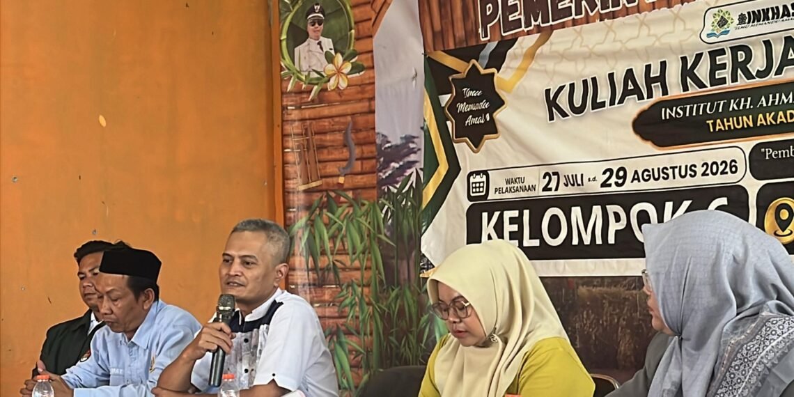Penyuluh KUA Kebonpedes Hadiri Penutupan KKN INKHAS, Perkuat Sinergi Pembinaan Masyarakat