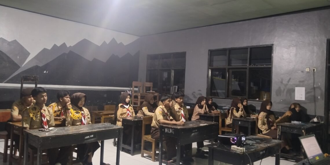 Penghulu KUA Lengkong Bekali Peserta PTA dengan Penguatan Potensi Diri