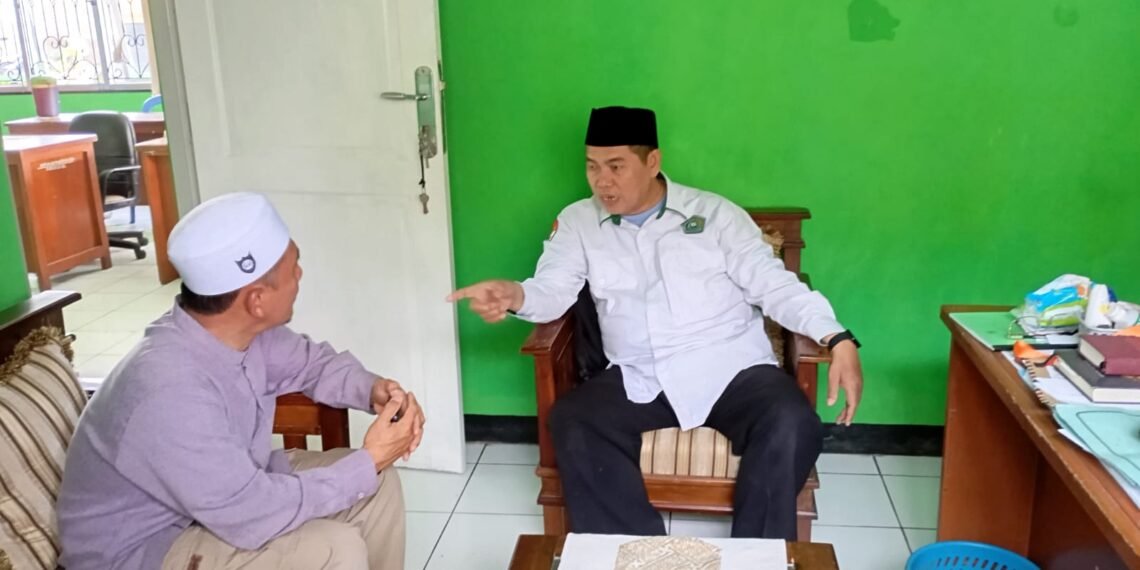 Pendampingan Konsultasi Wakaf, KUA Sukalarang Bantu Yayasan Kawakib Perkuat Legalitas Aset Pendidikan