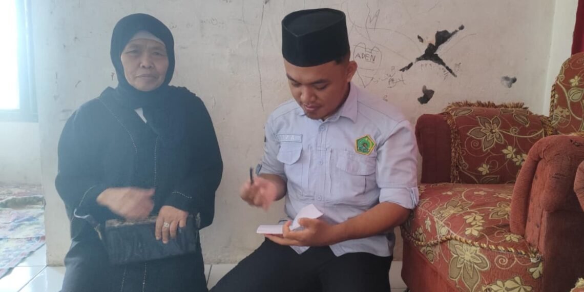 Penyuluh KUA Cikakak Berikan Layanan Konsultasi Keagamaan kepada Jamaah Binaan di Desa Sirnarasa