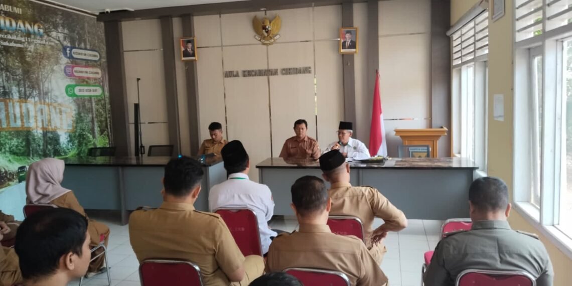 Semarakkan Gema Selawat Kebangsaan, Penyuluh KUA Cikidang Sosialisasikan Gerakan Nasional di Forum MTA