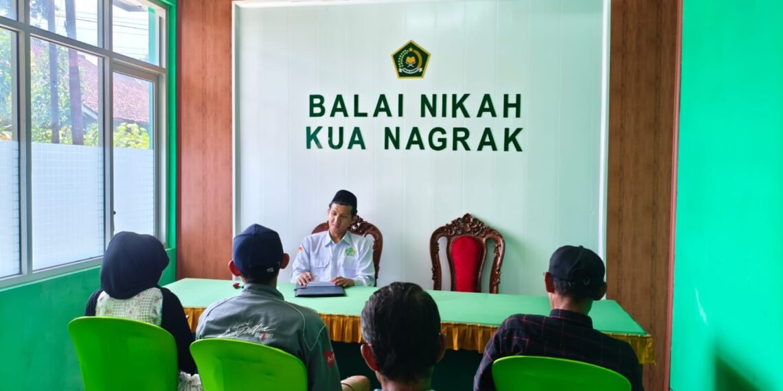Penghulu KUA Nagrak Dampingi Konsultasi Rumah Tangga, Dorong Penyelesaian Konflik secara Bijak