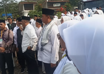 30 Bus Rombongan Kemenag Kabupaten Sukabumi Hadiri Zikir dan Doa Kebangsaan di Monas