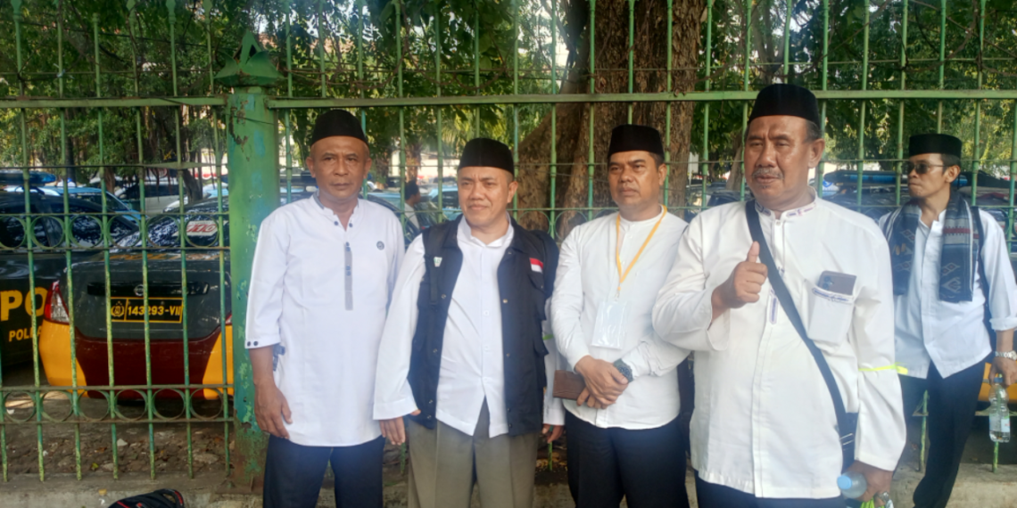 Plt. Kasubbag TU Pastikan Seluruh Rombongan Kemenag Kabupaten Sukabumi Tiba dengan Selamat di Monas