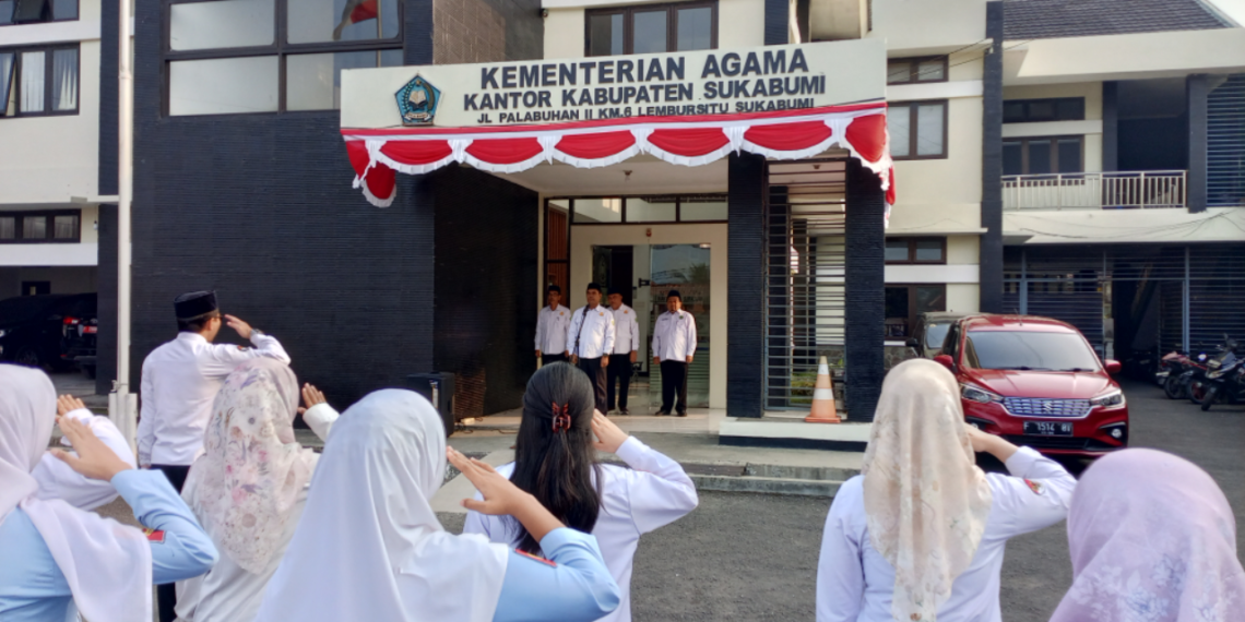 Apel Perdana Agustus, Plt. Kasubbag TU Kemenag Kabupaten Sukabumi Tekankan Evaluasi dan Penguatan Kolaborasi