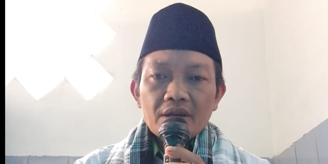 BIMLUH di MT Nurul Islam, Penyuluh KUA Lengkong Sosialisasikan GEBER MAS dan Ajak Jamaah Doa Bersama