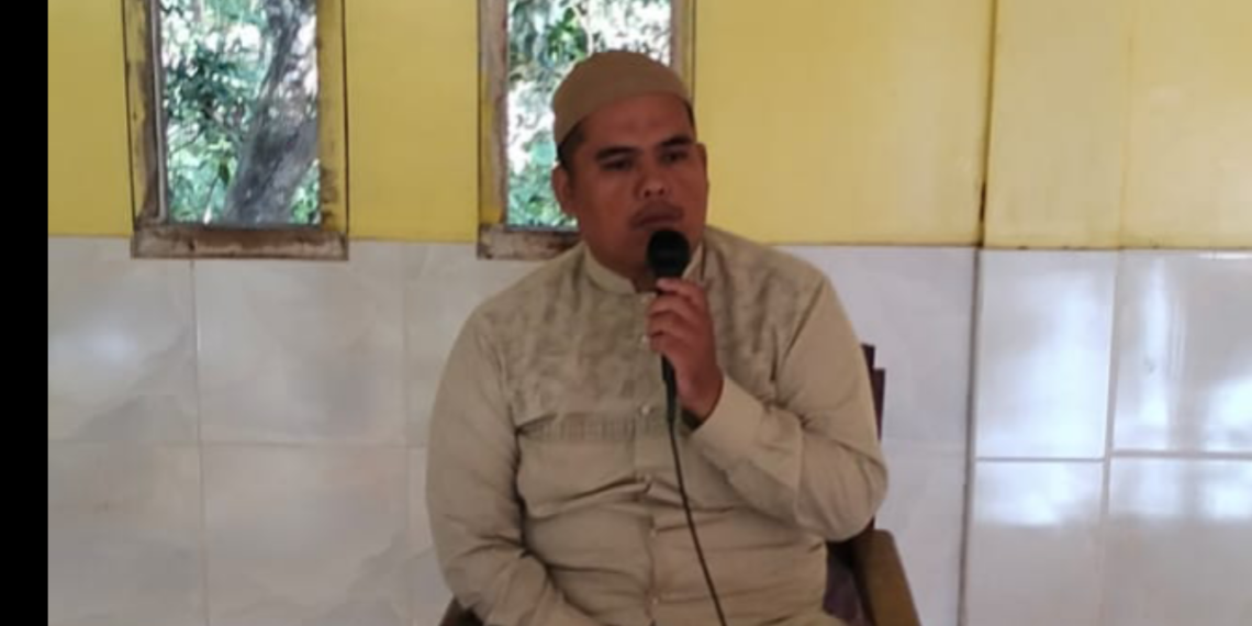 Tidak Ada Kata Libur, Penyuluh KUA Surade Sosialisasikan GEBER MAS kepada Jamaah Majelis Taklim