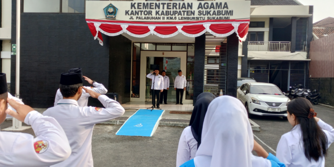 Pembina Apel Tekankan Keteladanan dan Partisipasi ASN dalam GEBER MASJID