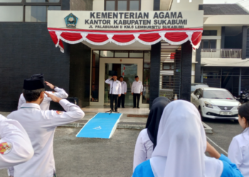 Pembina Apel Tekankan Keteladanan dan Partisipasi ASN dalam GEBER MASJID