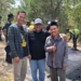Penyuluh KUA Ciemas Perkuat Silaturahmi dan Gotong Royong dalam Pembenahan Jalan Desa