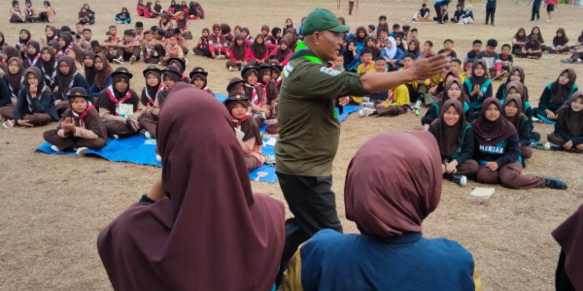 Kepala KUA Jampangkulon Berikan Materi Saka Amal Bakti di HUT Pramuka