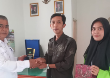 Kepala KUA Cibadak Lepas Mahasiswa STAI Al-Andina Usai Jalani Praktik Kerja Lapangan