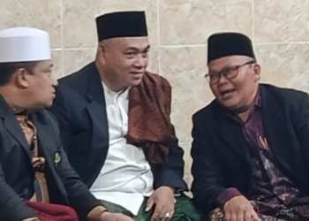 Penyuluh KUA Kabandungan Ajak Jamaah Teladani Akhlak Rasulullah dalam Peringatan Maulid