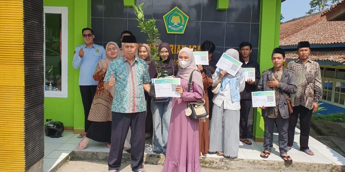 Bimwin Mandiri KUA Kalapanunggal Bekali Calon Pengantin Wujudkan Keluarga Sakinah dan Peduli Lingkungan