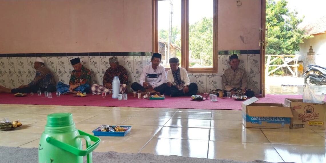 Penyuluh KUA Ciemas Perkuat Pembinaan Akhlakul Karimah di Desa Cibenda
