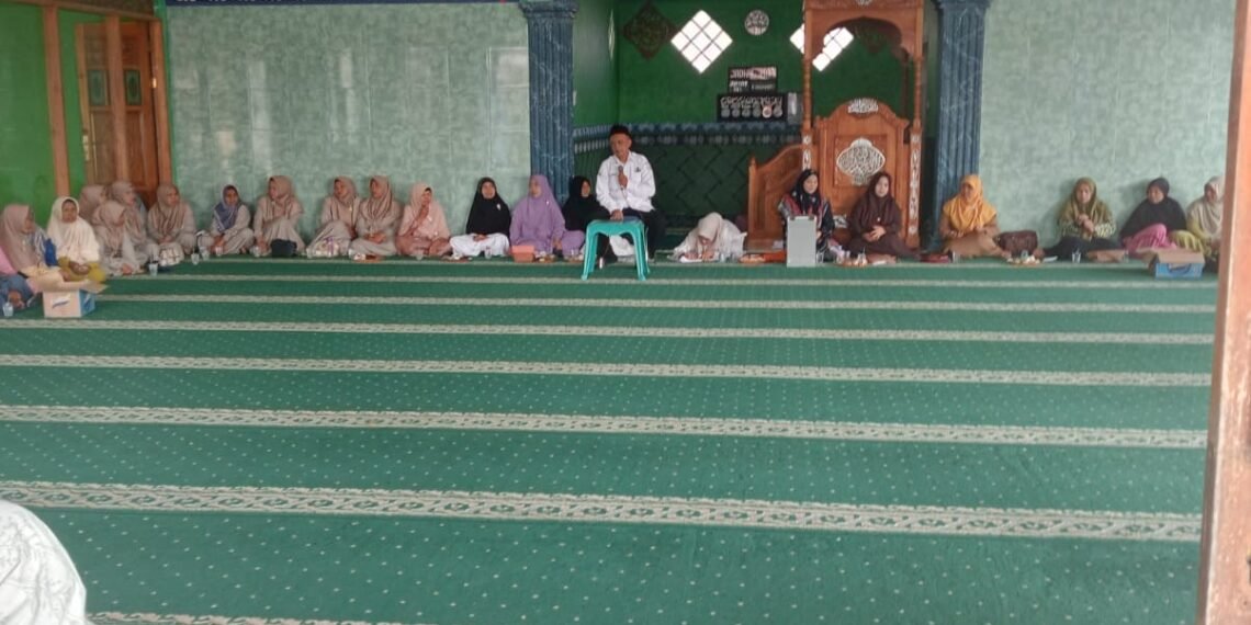 Kepala KUA Cidadap Ajak Jamaah Teladani Akhlak Rasulullah dalam Peringatan Maulid Nabi