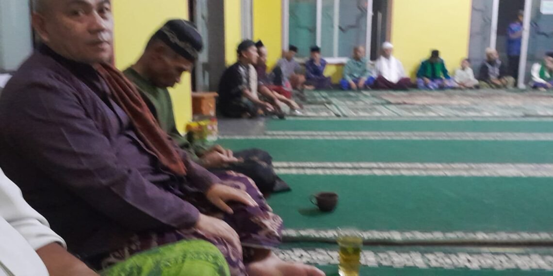 Penyuluh KUA Kabandungan Semarakkan Gema Selawat Kebangsaan Bersama Jamaah Majelis Taklim