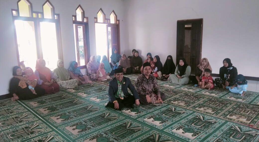 Penyuluh KUA Kabandungan Laksanakan Gema Selawat Kebangsaan di MT Nurul Ilmi