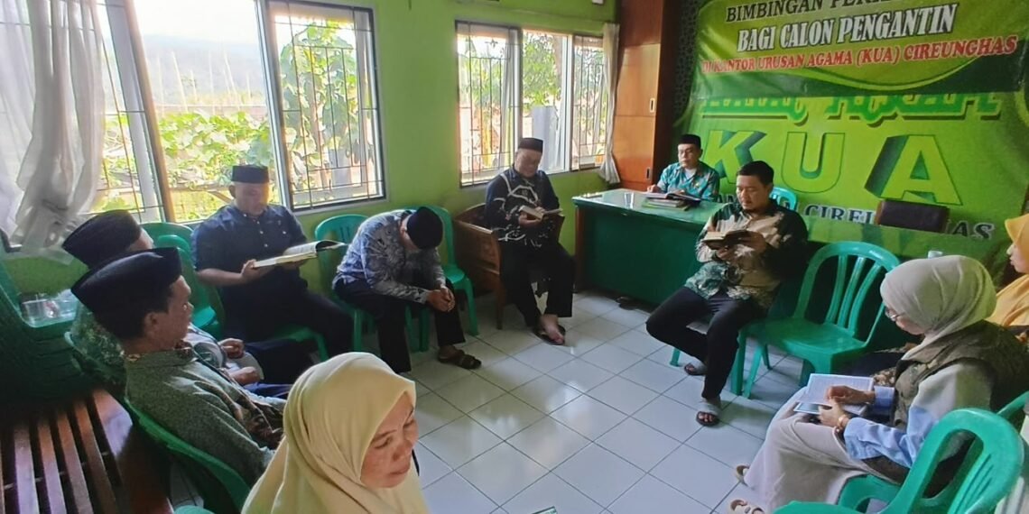Khatam Al-Qur’an Jadi Program Rutin Kepala KUA Cireunghas, Digelar Setiap Bulan