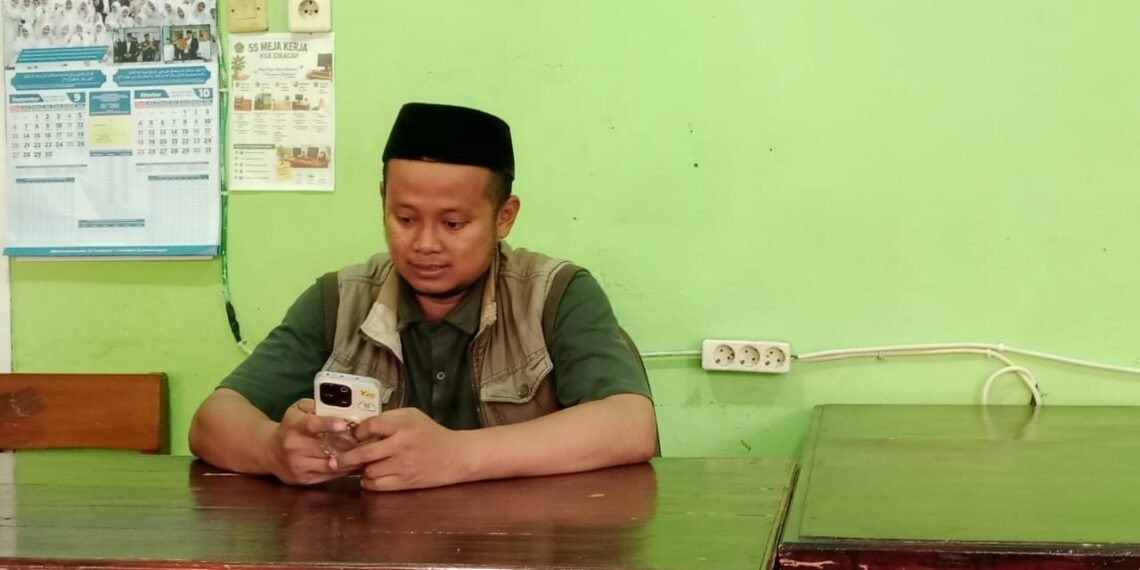 KUA Ciracap Optimalkan Smartphone untuk Perkuat Publikasi dan Layanan Informasi Digital
