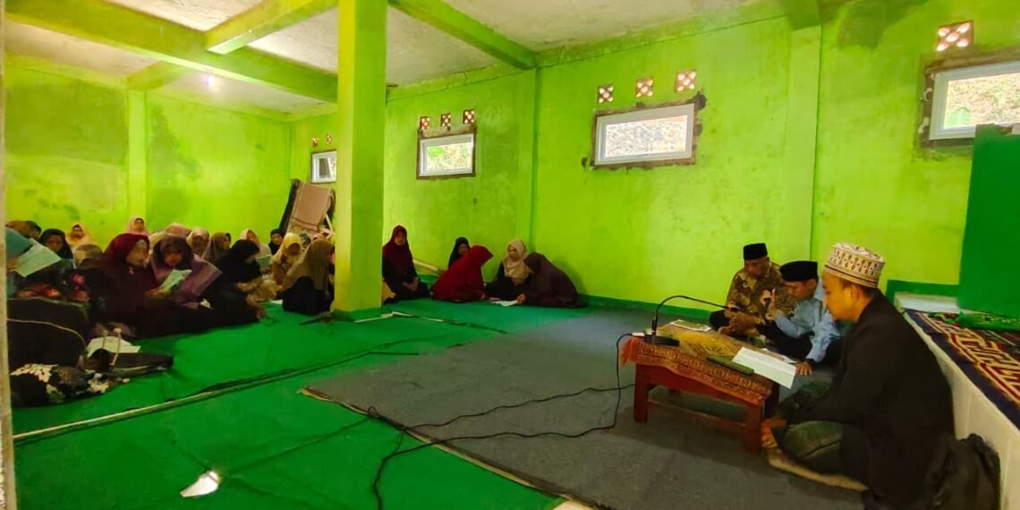 Majelis Taklim Syabilul Qur’an Jayabakti Ikuti Gema Selawat Kebangsaan dan Ngaji Sirah Nasional Bersama Penyuluh KUA Cidahu