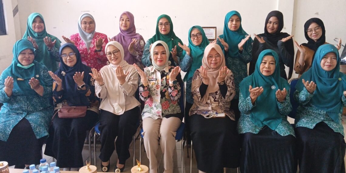KUA Cisaat Perkuat Sinergi dengan TP PKK Kecamatan, Dukung Penguatan Pembinaan Keluarga