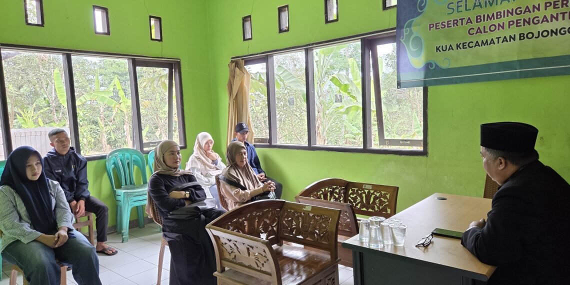 Kepala KUA Bojonggenteng Bekali Calon Pengantin melalui Bimbingan Perkawinan