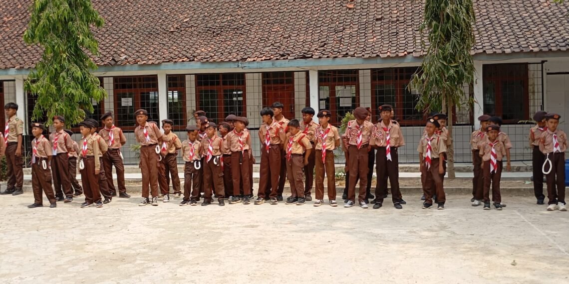Latgab Penggalang dan Karang Pamitran, MI Bantarpanjang Perkuat Pembinaan Karakter Peserta Didik
