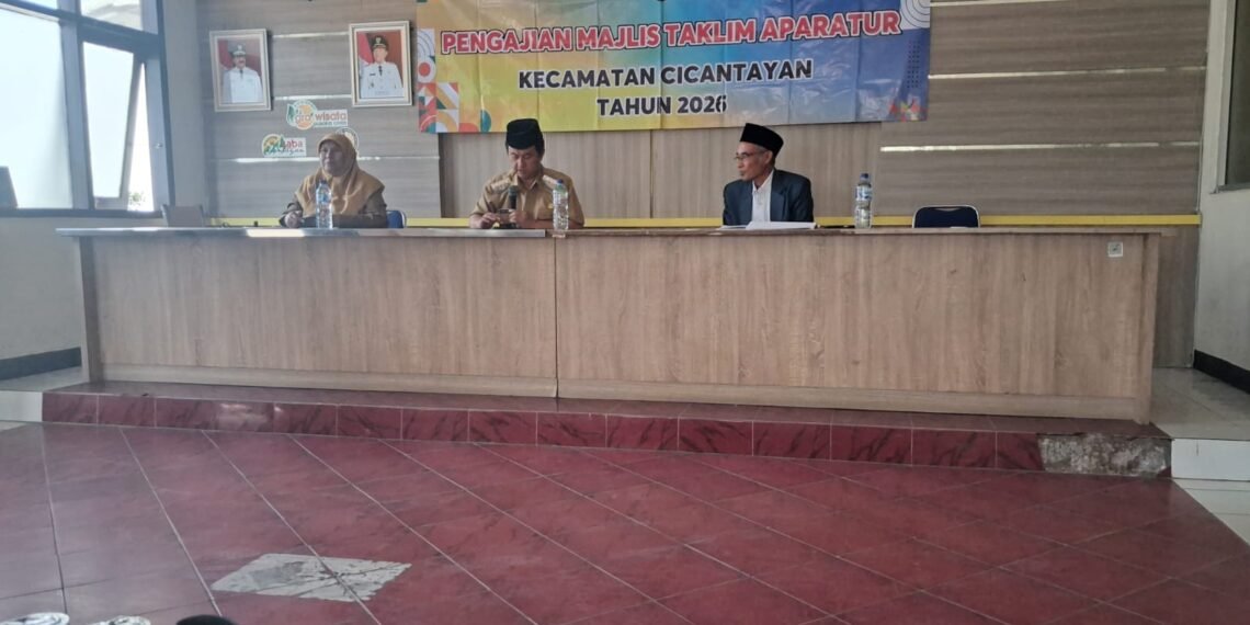 KUA Cicantayan Hadiri Majelis Taklim Aparatur, Perkuat Nilai Takwa dalam Menjalankan Amanah