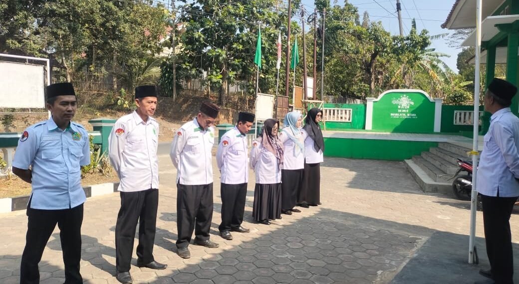 Senin Pagi di KUA Ciracap, Pesan Pengabdian Menguatkan Langkah Pegawai