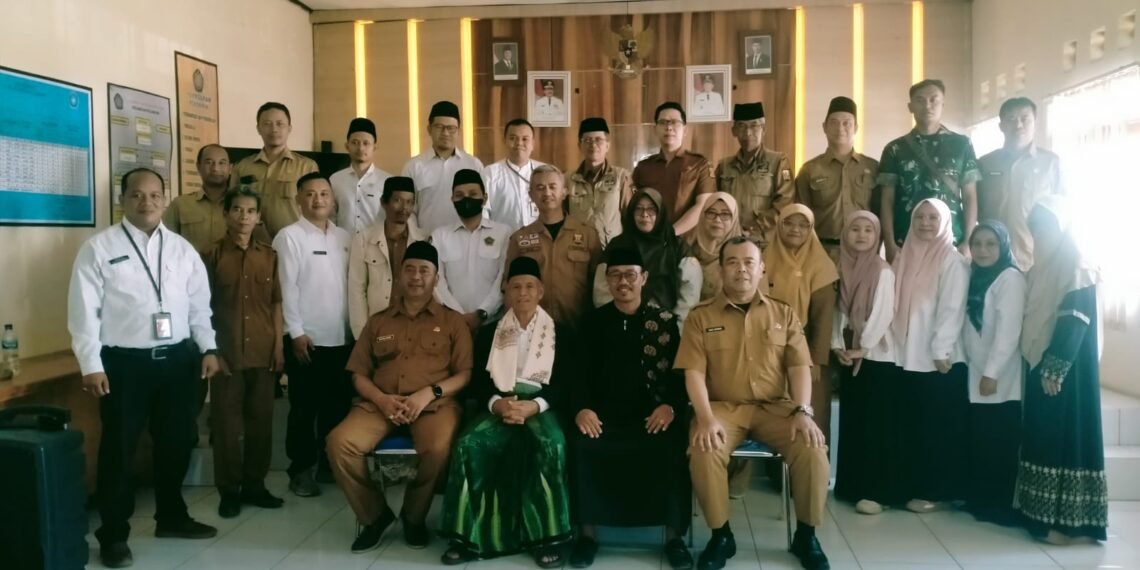 Keteladanan Rasulullah SAW Jadi Bahasan Pengajian Majelis Taklim Aparatur Nyalindung