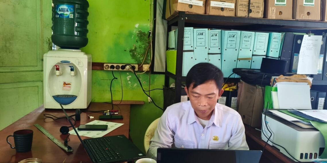 Penyuluh KUA Nagrak Perbarui Data Lembaga Keagamaan dan Siapkan Pelaksanaan BRUS