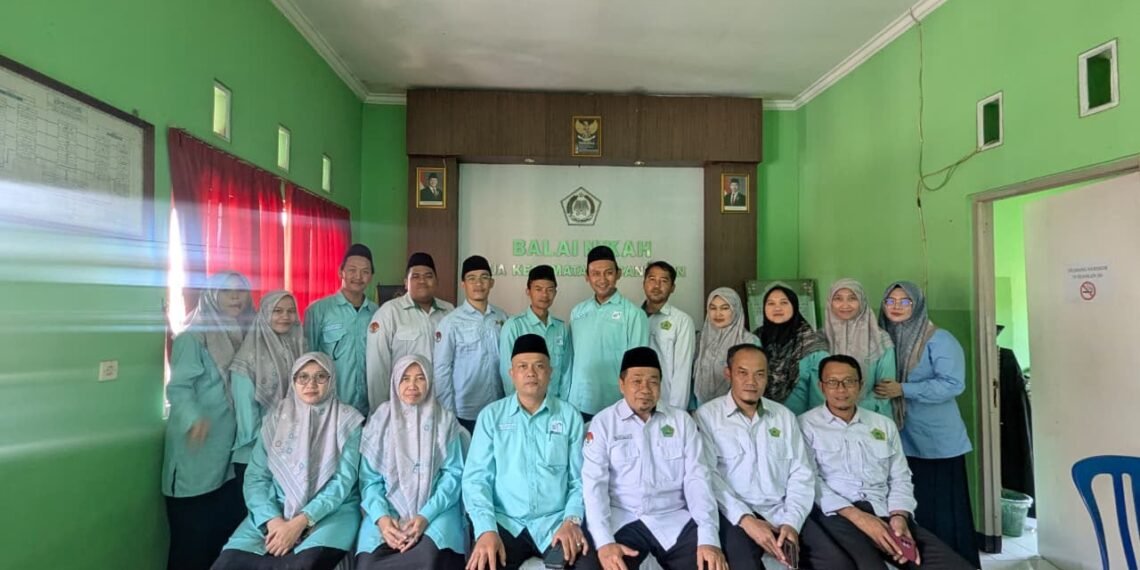 Kasi Bimas Islam Tekankan Sinergi Struktur dan Budaya Kerja di KUA Cicantayan