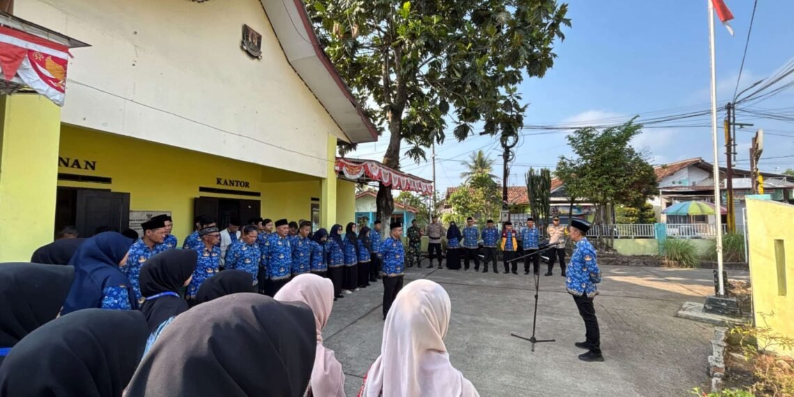 Pegawai KUA Bojonggenteng Ikuti Apel Kesadaran Nasional