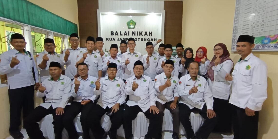 Monev dan Pembinaan Bimas Islam Perkuat Tata Kelola KUA Jampangtengah dan Lengkong