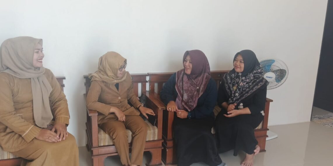 Penyuluh KUA Cibitung Koordinasi dengan PLKB, Perkuat Sinergi Program Ketahanan Keluarga