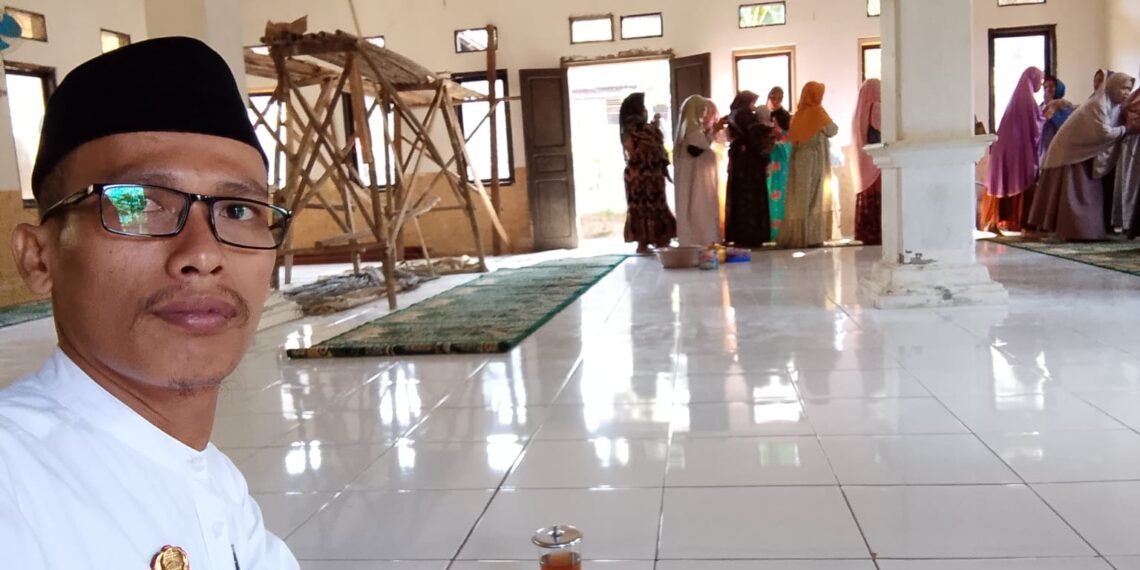 Penyuluh KUA Surade Bahas Penyakit Hati dalam Bimluh di MT Assakinah