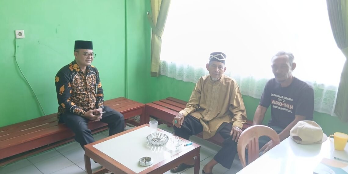 Kepala KUA Cibitung Layani Konsultasi Keluarga dan Hukum Waris Warga Desa Cibodas
