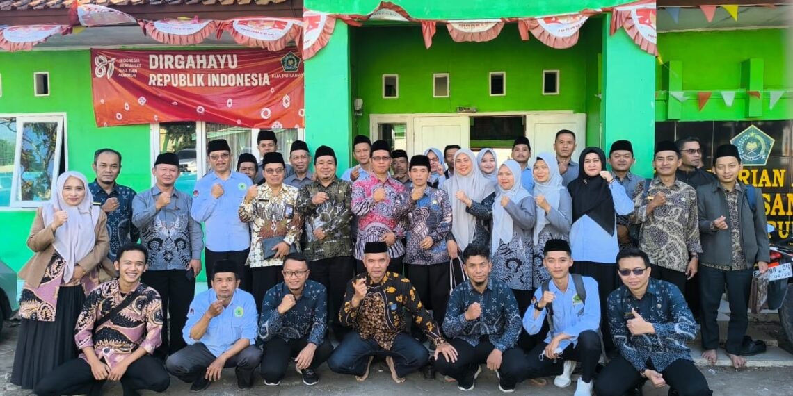 Keluarga Besar KUA Curugkembar Ikuti Pembinaan dan Supervisi Se-Wilayah 5