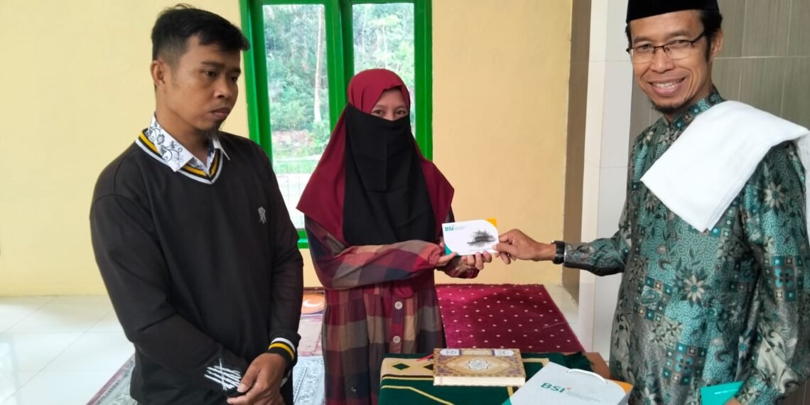 YPI Gunung Jati Sukabumi Hidupkan Masjid melalui Program Jumat Janari dan Tabungan Haji-Umrah