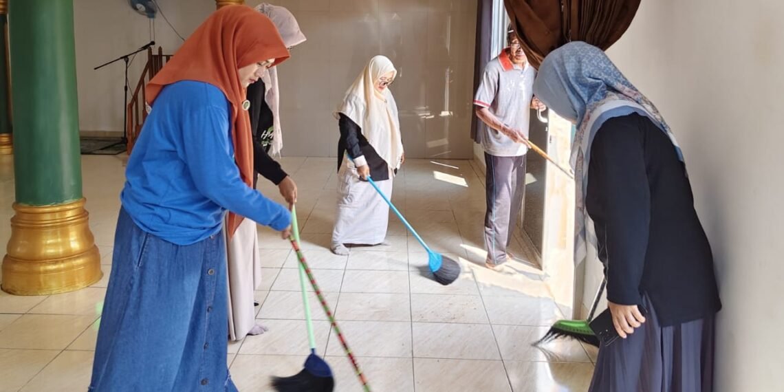 GEBER MAS KUA Ciracap, Hadirkan Kepedulian untuk Kenyamanan Beribadah