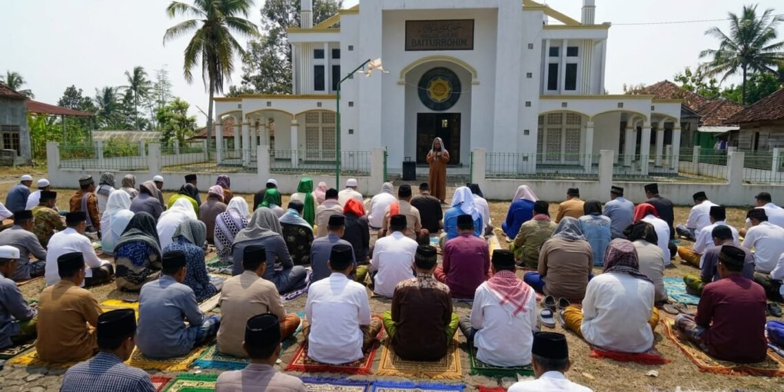 KUA Curugkembar Ikuti Salat Istisqa Tingkat Kecamatan, Perkuat Ikhtiar dan Kepedulian Masyarakat