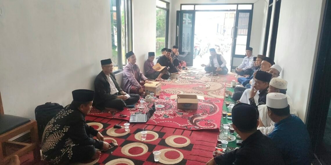Kepala KUA Cidahu Pimpin Rapat Persiapan Hari Santri Nasional 2026