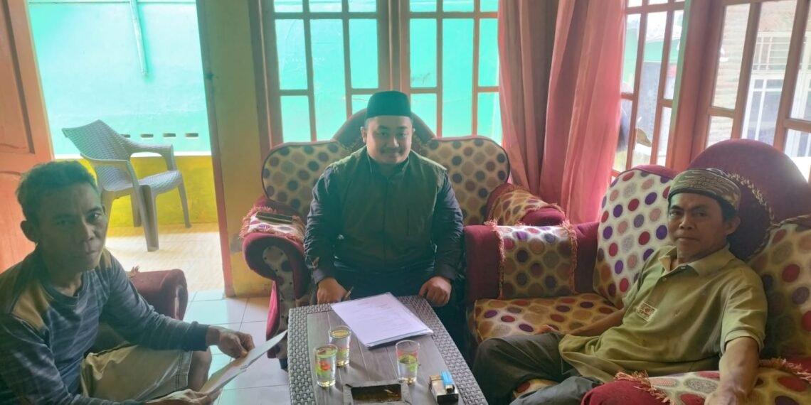 Penyuluh KUA Bantargadung Dampingi Verifikasi Persyaratan Akta Ikrar Wakaf Masjid Al Barokah