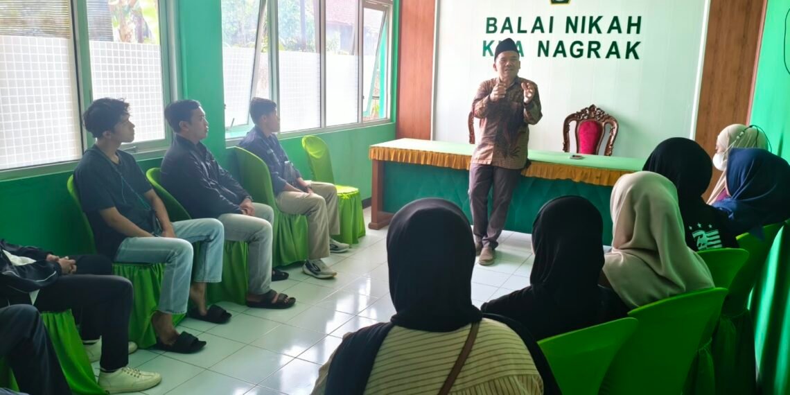 KUA Nagrak Bekali Catin tentang Dinamika Perkawinan dan Manajemen Konflik