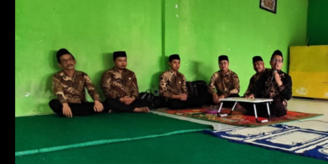 Gema Selawat Kebangsaan Hadir di Jayabakti, Penyuluh Agama Islam KUA Cidahu Ajak Masyarakat Teladani Akhlak Rasulullah