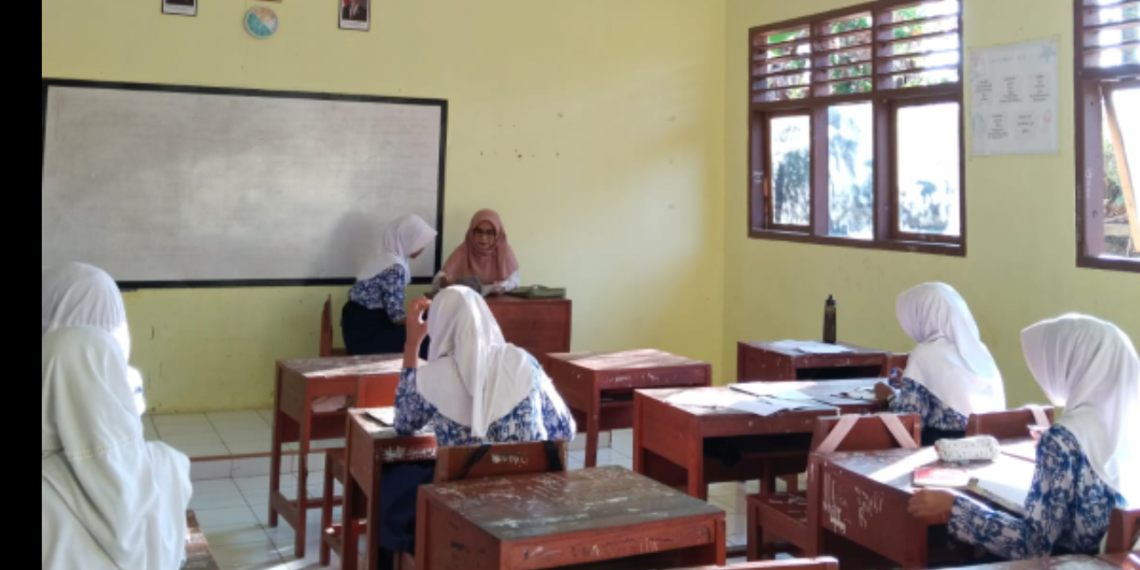 Penyuluh KUA Jampangkulon Padukan Bimbingan BTQ dengan GEMMAS di SMPM 4 Jampangkulon